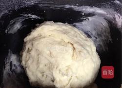 蒜蓉黄油面包的做法图解1