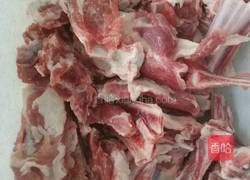 羊排炖酸菜的做法图解1