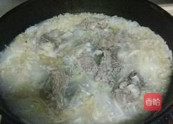 羊排炖酸菜的做法图解6