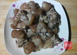 南乳花生焖猪蹄的做法图解1