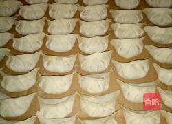 芹菜猪肉馅饺子的做法图解3