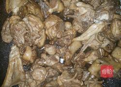 紫苏啤酒烧鸭的做法图解4