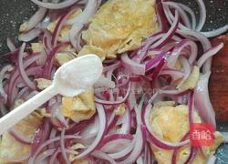 洋葱炒鸡蛋的做法图解9