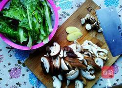 香菇白菜排骨汤的做法图解5