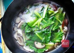 香菇白菜排骨汤的做法图解15