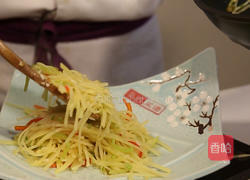 酸辣土豆丝的做法图解7