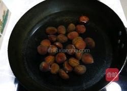 板栗鸡块的做法图解1