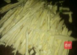 芹菜冬笋丝炒肉丝的做法图解2