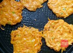 南瓜鸡蛋饼的做法图解7