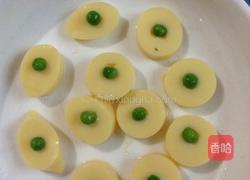 豆腐鸡蛋羹的做法图解2