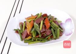 蒜苔辣椒炒腊肠的做法图解8