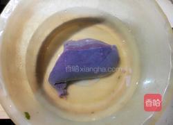 丝瓜猪肝瘦肉汤的做法图解2