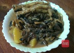 东北蘑菇炖鸡爪子的做法图解11