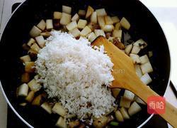 萝卜丁扣肉米饭的做法图解11