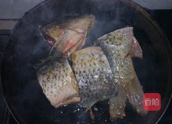 香煎鲤鱼汤的做法图解5