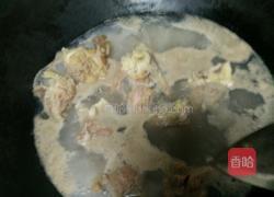 美味的牛骨汤的做法图解2