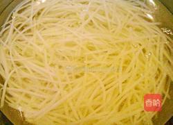 炝土豆丝的做法图解1