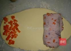 胡萝卜餐包（棕心紫薯、香葱鱼板）的做法图解8