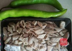 尖椒熘苦肠的做法图解1