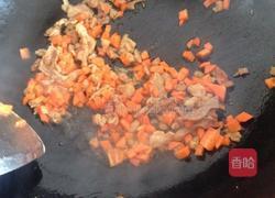五彩炒饭的做法图解3