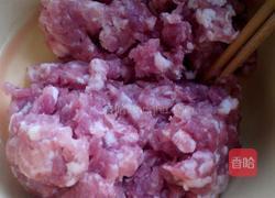 莲藕精肉丸子的做法图解2