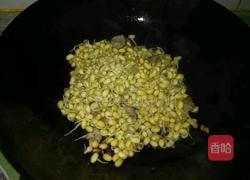 黄豆炒肉的做法图解4