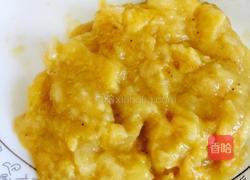 香蕉糯米饼的做法图解1