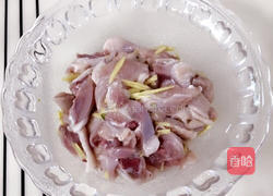 沙锅煲鸡粥的做法图解2