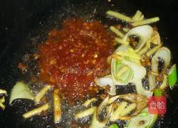 蒜蓉辣酱炒肚脐波螺儿的做法图解3