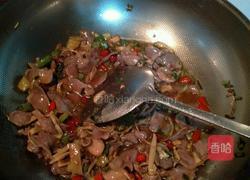 泡椒爆炒鸡胗的做法图解4