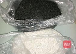 自制黑芝麻糊的做法图解1