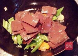 青椒炒羊血的做法图解8