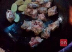 排骨藕汤的做法图解3
