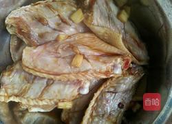 香炸鸡翅的做法图解2