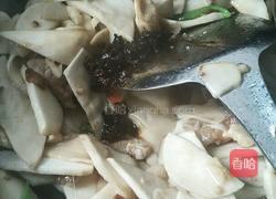 老干妈辣酱炒肉片杏鲍菇的做法图解4