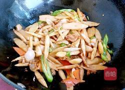 笋尖炒肉的做法图解7