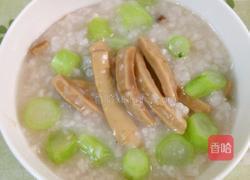 鱿鱼干菜心粒粥的做法图解5
