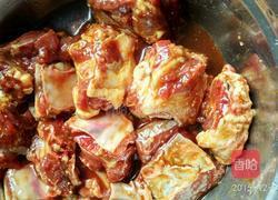 电饭锅炆焗牛排骨的做法图解3