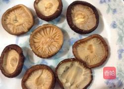 香菇酿蛋的做法图解1