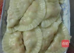 瘦肉胡萝卜玉米饺子的做法图解5