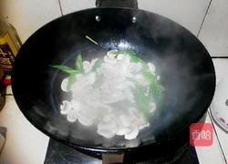 辣椒炒口蘑的做法图解6