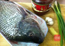 红烧罗非鱼的做法图解1
