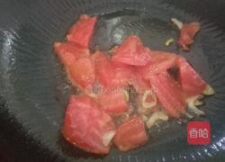 西红柿牛肉面的做法图解2