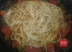 西红柿牛肉面的做法图解6