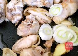 砂锅煲鸡腿蘑菇的做法图解5