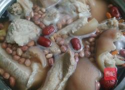 花生猪脚汤的做法图解4