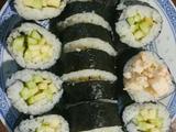 紫菜包饭配大虾沙拉的做法[图]