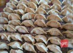 芹菜猪肉饺子的做法图解3