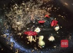 木耳炒鸡丁的做法图解4