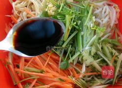 豆芽拌三丝的做法图解7